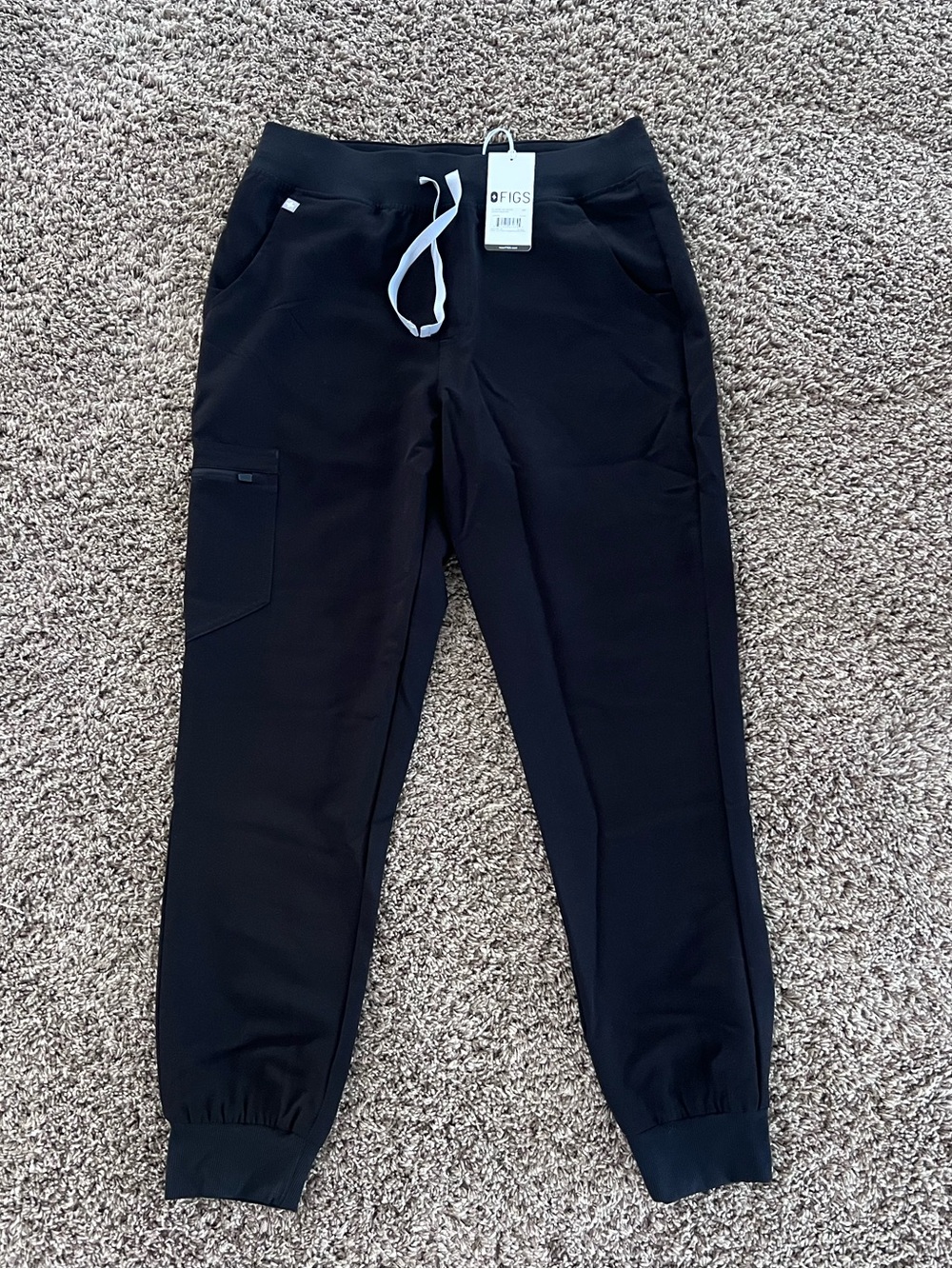 FIGS NWT ZAMORA JOGGER MEDIUM BLACK